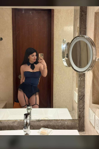 Özbek Aybüke yerim yok İzmir Bayraklı